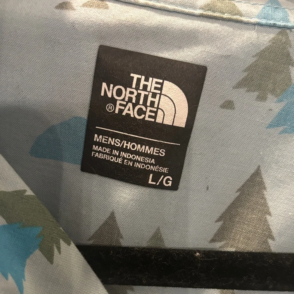 The NORTH FACE Pursuit Shirt Button Up Short Sleeve Sasquatch Large Mens